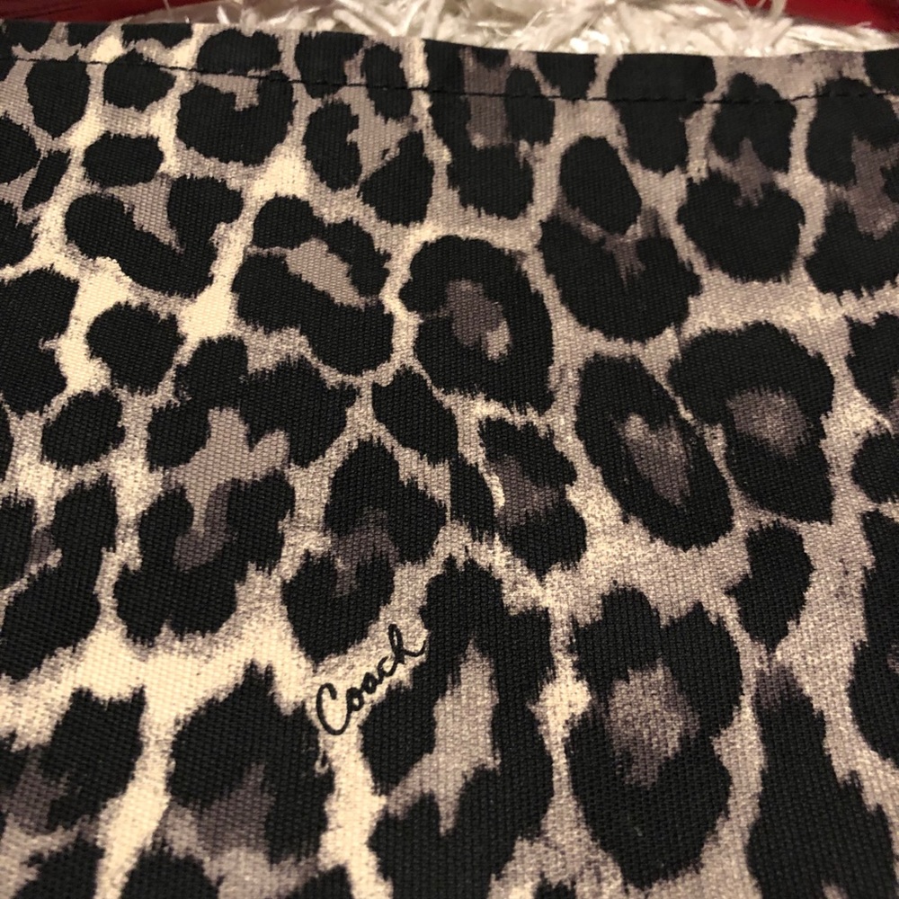 Coach Purse - Picture 2 of 7
